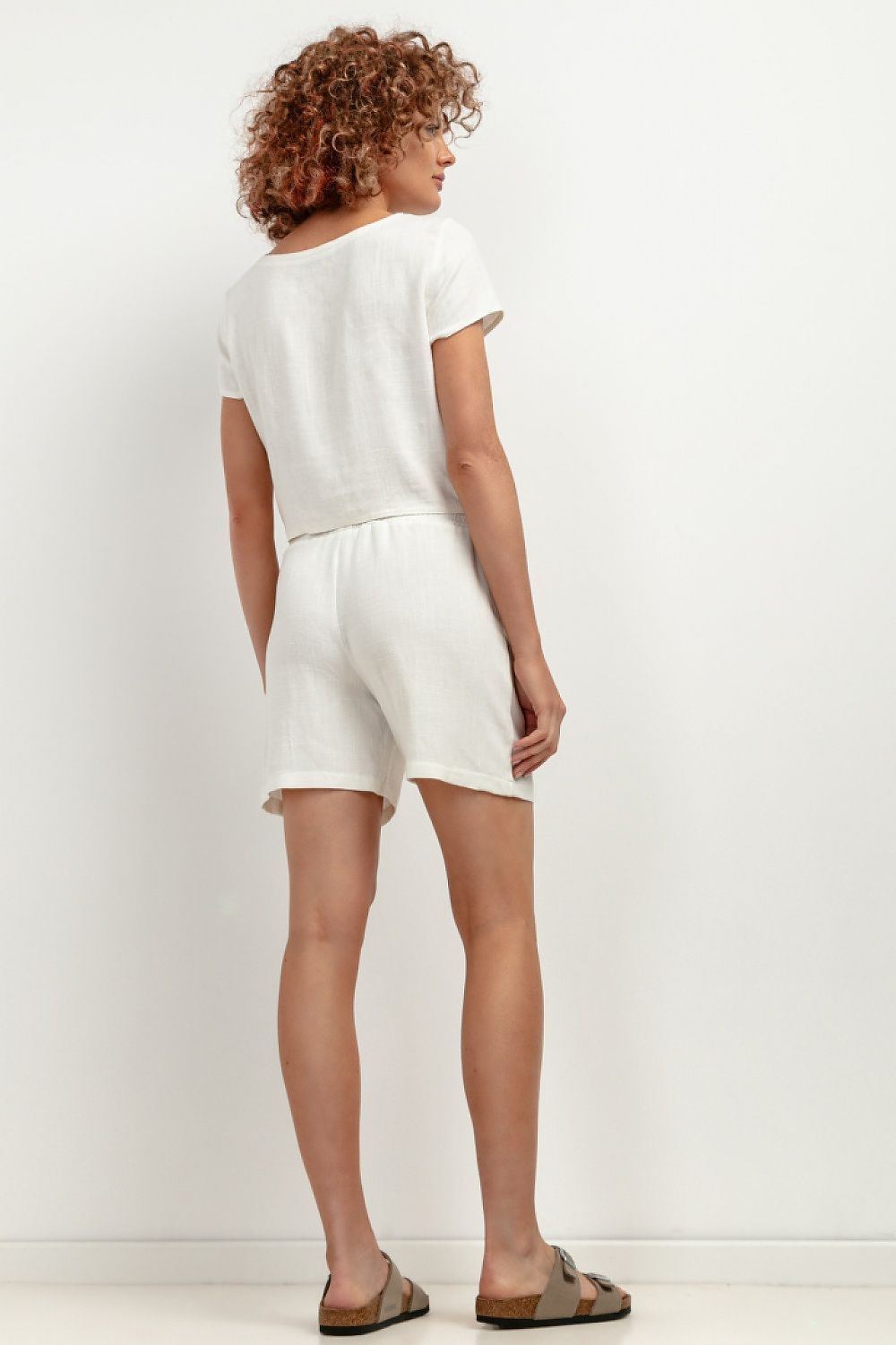 Shorts model 198559 Tessita