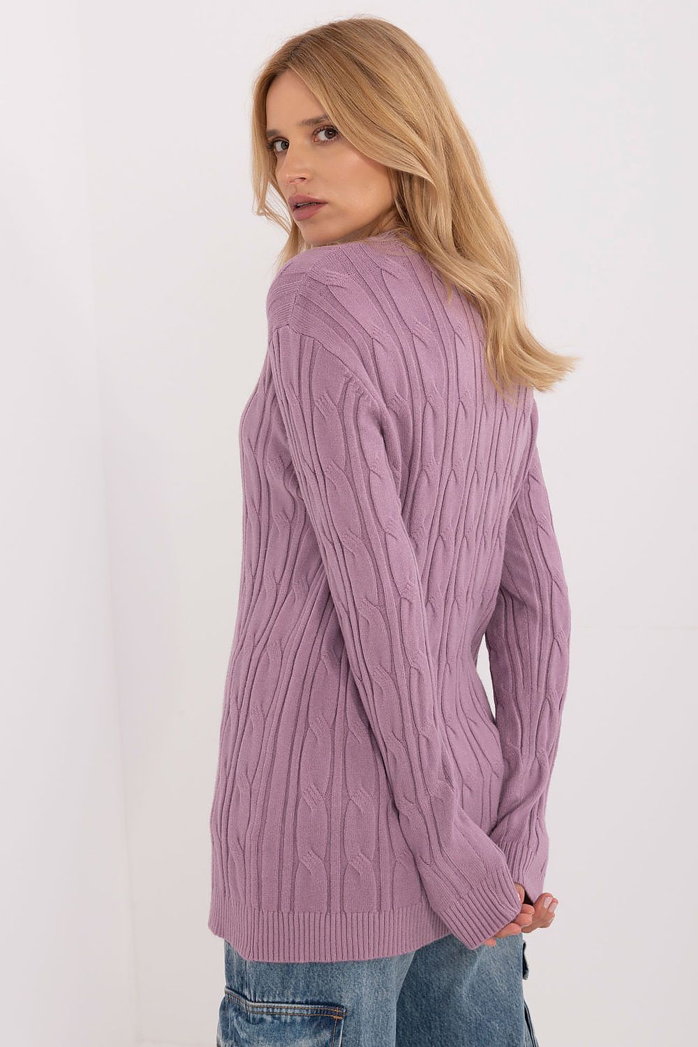 Jumper model 199532 AT 